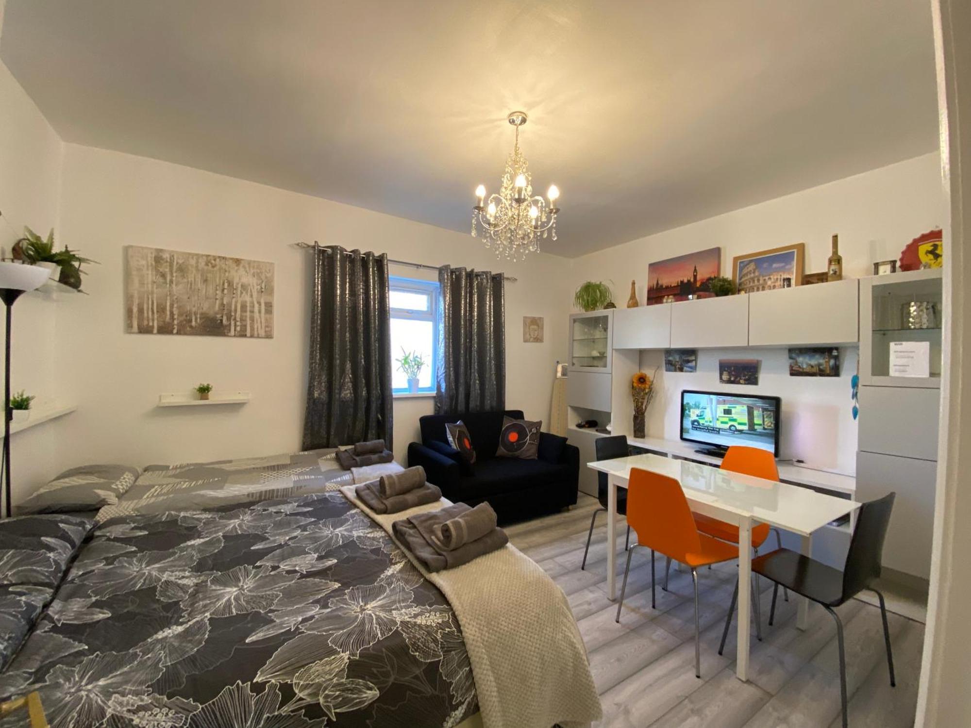 Da Giuseppe London Apartment Exterior foto
