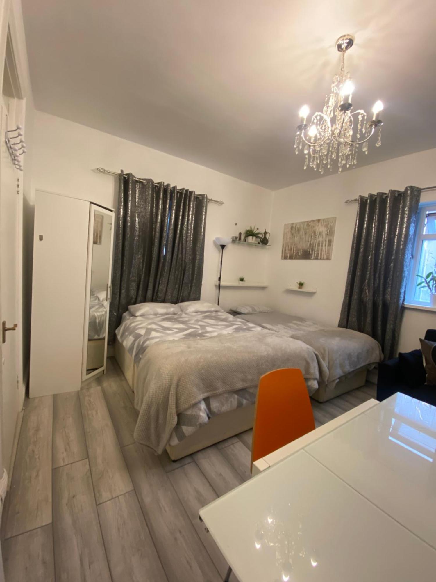 Da Giuseppe London Apartment Exterior foto
