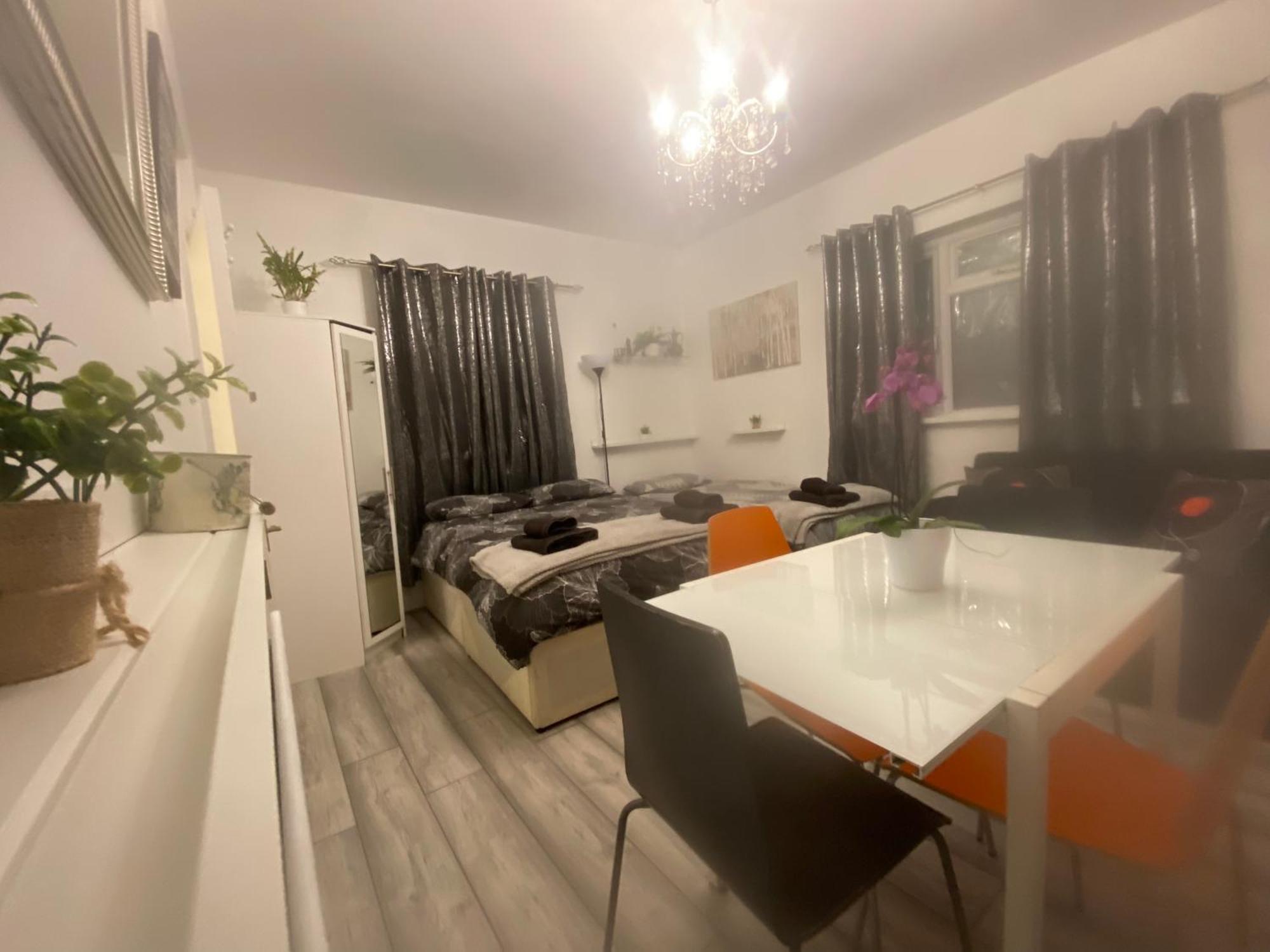 Da Giuseppe London Apartment Exterior foto